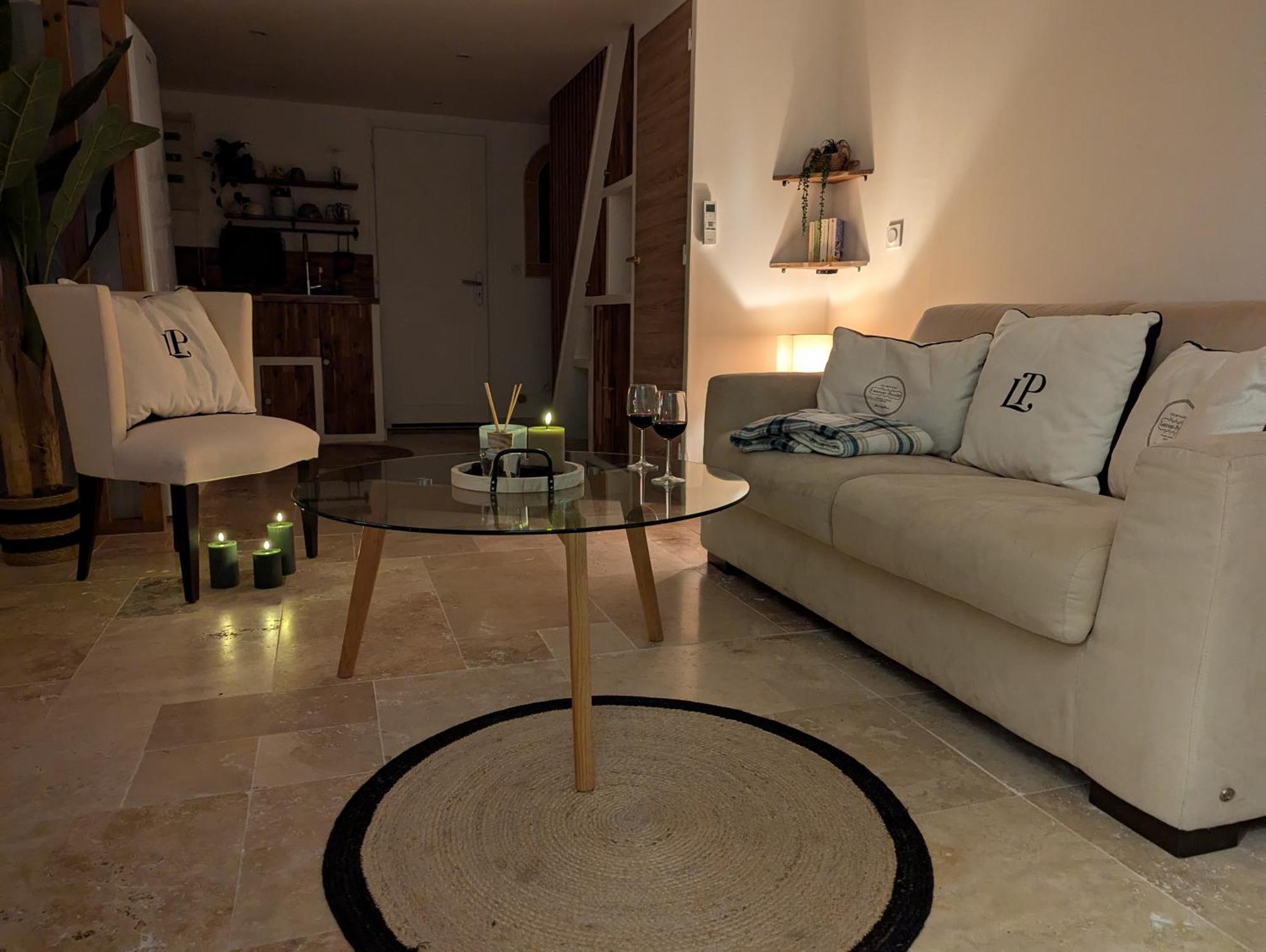 Evasion Au Calme - Maison Cosy Avec Piscine Et Tennis Сен-Валье-де-Тье Экстерьер фото